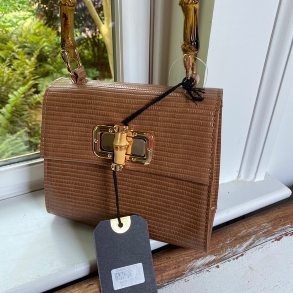 Moda Luxe Ivey Tan Crossbody - Picture 7 of 8